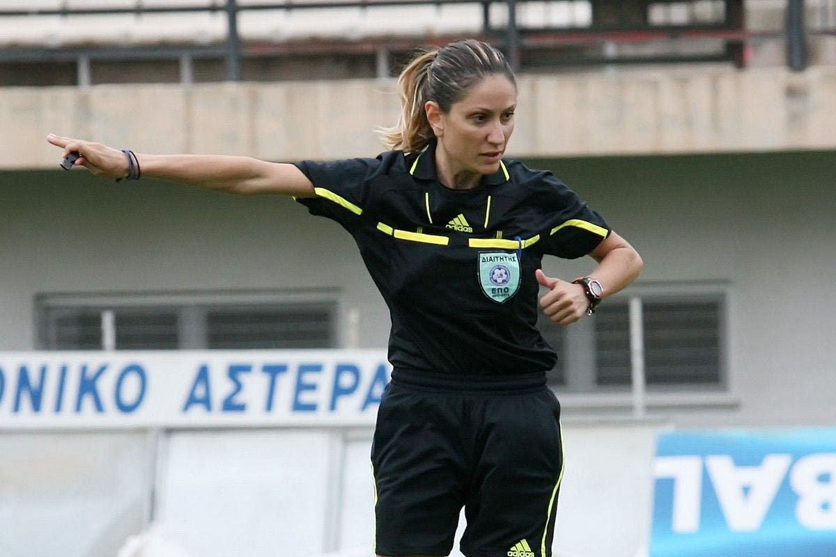 Η Ελένη Αντωνίου σφυρίζει σε αγώνα Champions League γυναικών