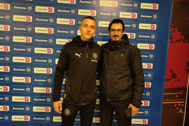 Ο Γιάννης Θεοδοσουλάκης στο SPORT24: “Ο Κόντης μας είπε να πιστέψουμε στους εαυτούς μας, όταν παίζω με κάποιον άλλον στην επίθεση, είμαι πιο ελεύθερος να κινηθώ”