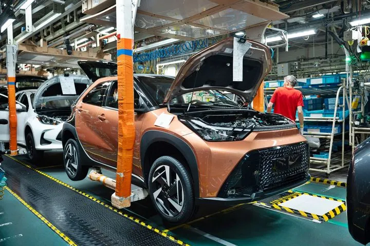 Ξεκίνησε η παραγωγή του νέου μικρού SUV της Toyota στην υβριδική του εκδοχή- Με τιμή από 19.670 ευρώ