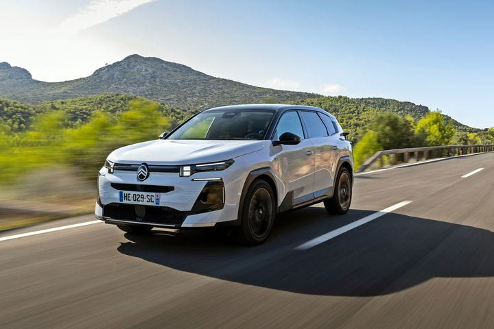 Αυτό είναι το νέο C5 Aircross: Το καλύτερο μοντέλο στη σύγχρονη ιστορία της Citroen με τιμή-πρόκληση στην Ελλάδα