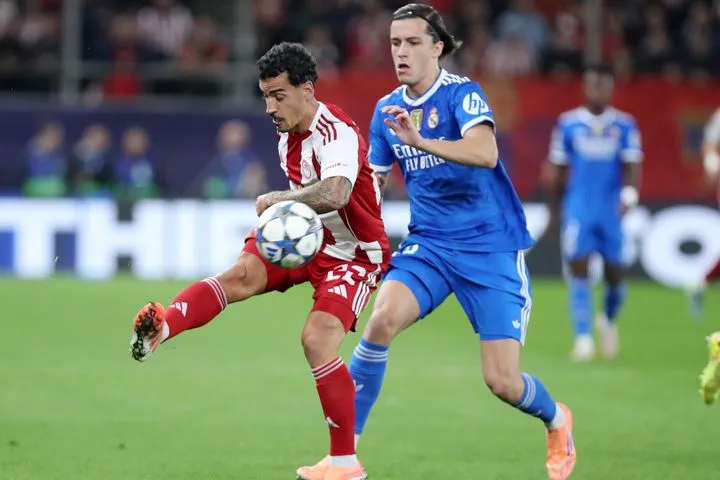 Ο Λούνιν σταμάτησε τον κεραυνό του Τσικίνιο στο 19′