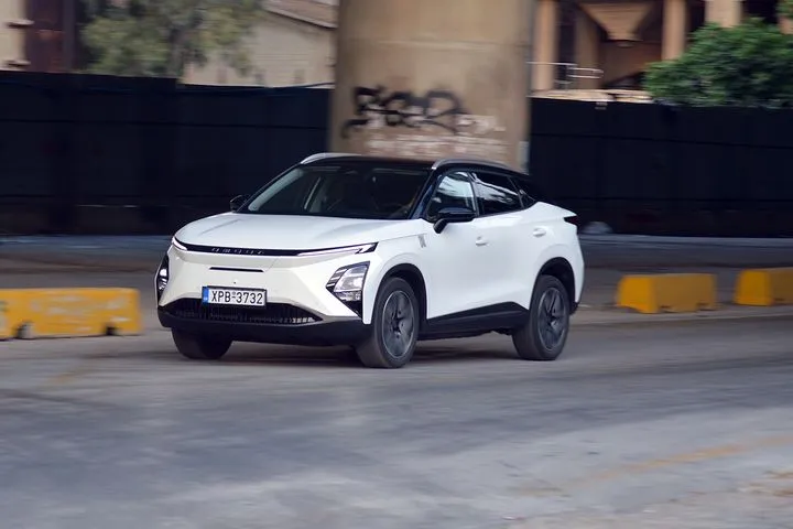 Τώρα το χαρισματικό ηλεκτρικό SUV Omoda 5, με νέα προκλητική τιμή χάρη στα νέα O’Joy Deals