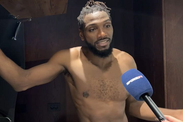 Ο Κένεθ Φαρίντ στο SPORT24: “Είναι ευλογία να ακούς να τραγουδούν το όνομά σου χιλιάδες οπαδοί σε μία τέτοια ατμόσφαιρα”