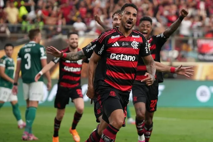 Παλμέιρας – Φλαμένγκο 0-1: Ο Ντανίλο με κεφαλιά-δυναμίτη έδωσε στην ομάδα του Φελίπε Λουίς το τέταρτο Copa Libertadores της ιστορίας της