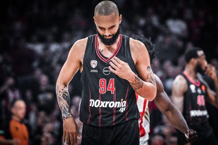 Διπρόσωπος Ολυμπιακός, από τον παράδεισο στην κόλαση σε λίγα λεπτά