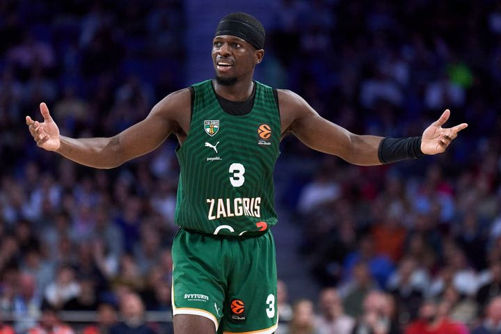 Μυθικός Φρανσίσκο, έκανε τρία ρεκόρ καριέρας στη EuroLeague και ισοφάρισε ένα