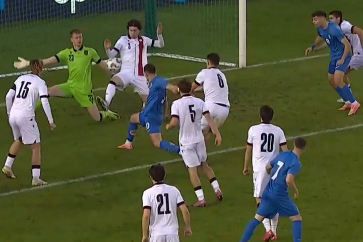 Ο Μπούκια στέρησε το γκολ στον Καλοσκάμη, για χέρι και πέναλτι διαμαρτυρήθηκαν οι διεθνείς