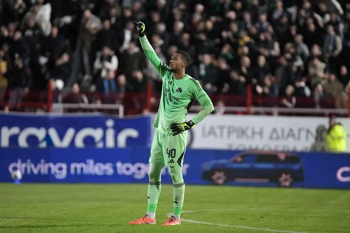 Πανσερραϊκός – Παναθηναϊκός: Αναγκαστική αλλαγή ο Λαφόν, στη θέση του ο Κότσαρης