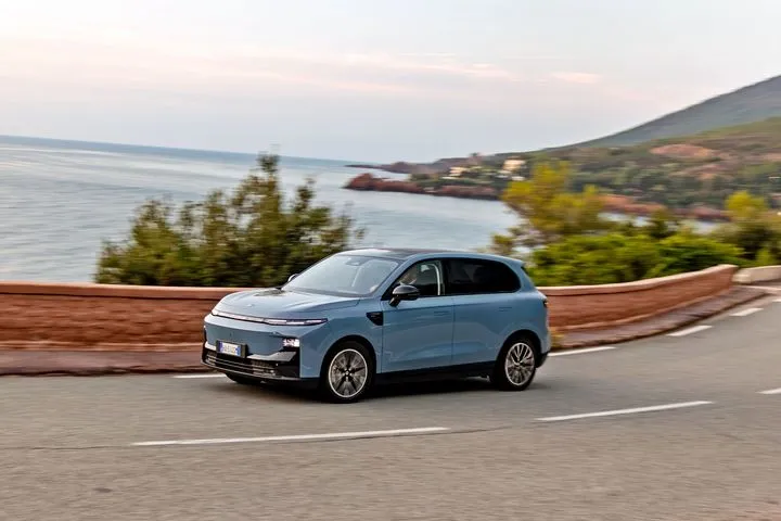 Το ολοκαίνουργιο C-SUV Leapmotor B10 στην Ελλάδα με πολύ πλούσιο εξοπλισμό- Ετοιμοπαράδοτο, από 25.900 ευρώ