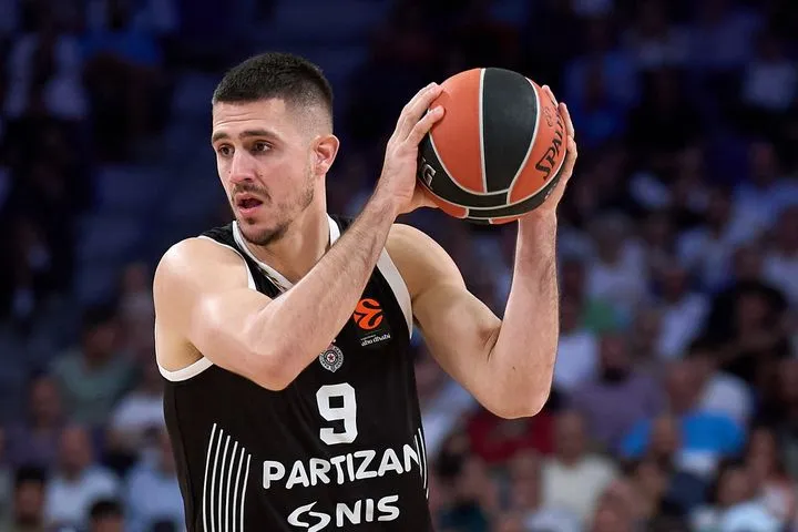 Μαρίνκοβιτς: “Ο Ομπράντοβιτς τα είπε όλα όμορφα, να συγκεντρωθούμε και να επανέλθουμε”