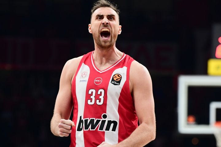 Προγνωστικά Στοιχήματος: Η ευκαιρία του Μιλουτίνοβ στο 2.45