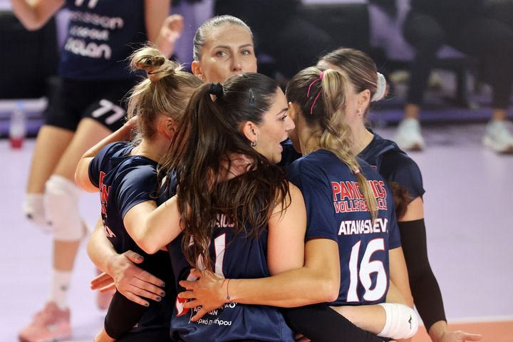 Πανιώνιος Betsson – Μπρασόφ 3-0: “Καθαρή” νίκη στη Νέα Σμύρνη και δύο σετ μακριά από την πρόκριση στους 16 του Challenge Cup