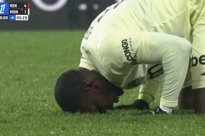 Ο Πογκμπά έπαιξε μετά από 811 ημέρες, η Μονακό ηττήθηκε βαριά από τη Ρεν