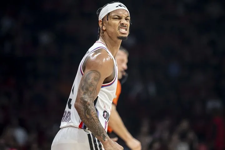 Αποκάλυψη Ευρωλίγκα On Fire: Αυτό είναι το buy out του Ρόμπινσον, που εντυπωσίασε στο ΣΕΦ