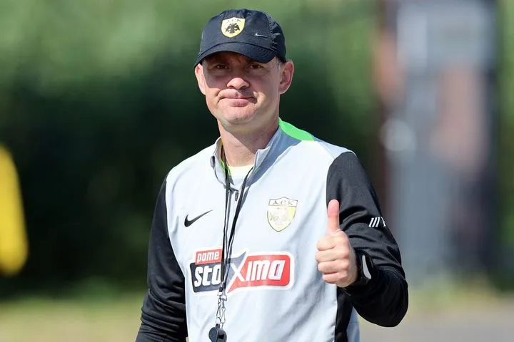 ΑΕΚ: Ο Αλεξάνταρ Ρόγκιτς, εκ των βοηθών του Νίκολιτς, στο τιμ της εθνικής Σερβίας για τα προσεχή παιχνίδια