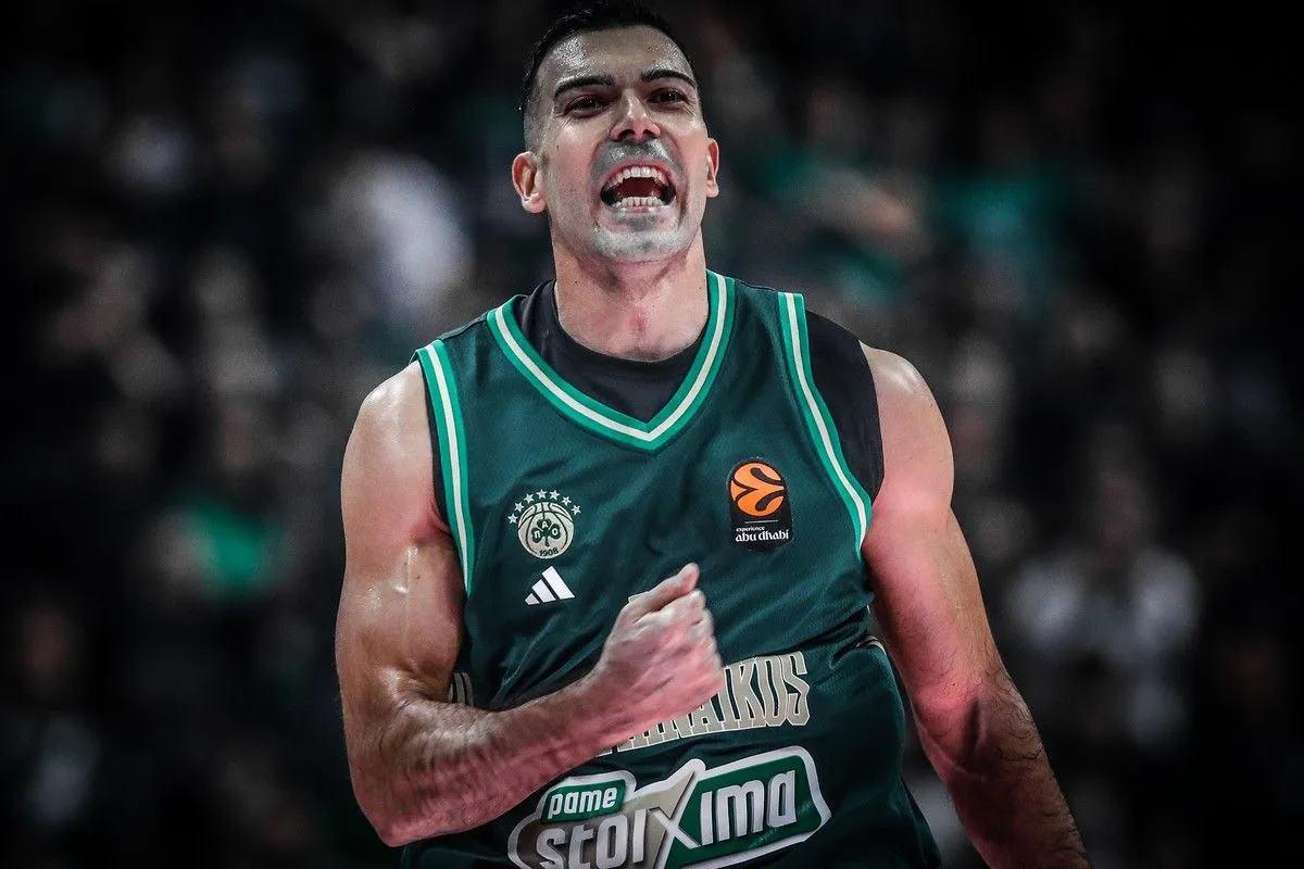 Παναθηναϊκός: Πράσινο πάρτι με ντι-τζέι τον Σλούκα και τρελό χορό του Ναν