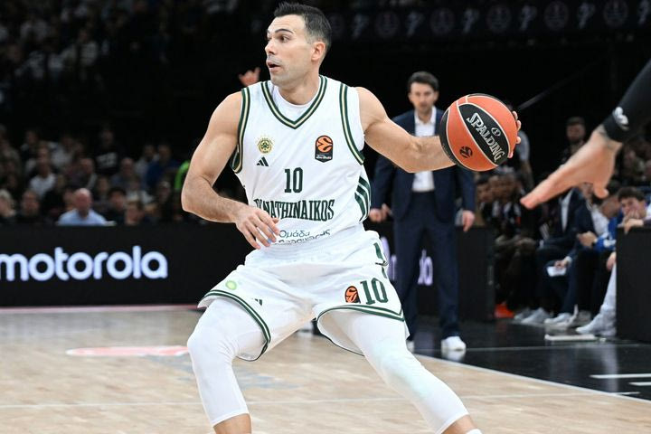 Κώστας Σλούκας: Συνεχίζει να γράφει ιστορία και γίνεται ο πρώτος παίκτης της EuroLeague που ξεπερνάει τα 10.000 λεπτά
