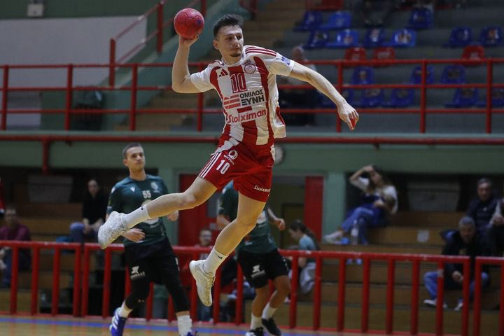 Handball Premier: Εύκολη νίκη για τον Ολυμπιακό με πρωταγωνιστή τον Τζίμπουλα, τεράστιο διπλό για το Κιλκίς