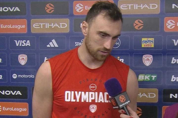 Μιλουτίνοβ: "Είναι τραγωδία αυτό που συνέβη με τον Έβανς"