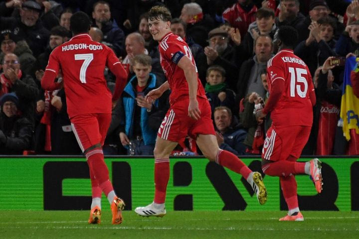 Europa League: Άνετη επικράτηση για τη Νότιγχαμ που επέστρεψε στις νίκες, λάμψη Καρέτσα στη νίκη της Γκενκ