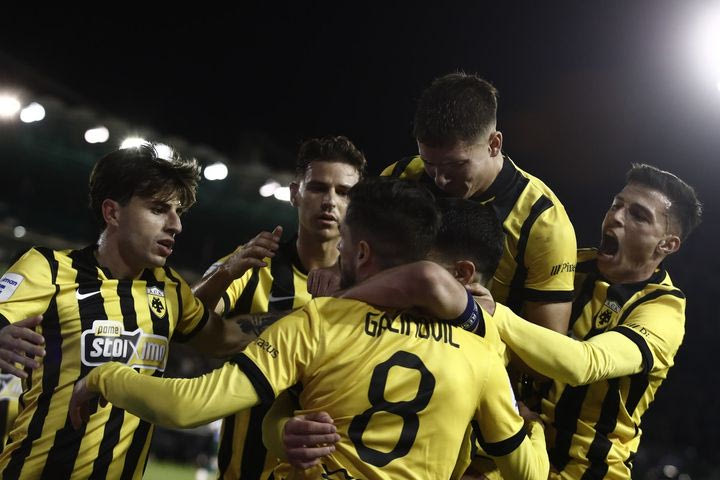 Stoiximan Super League: Η βαθμολογία μετά τη νίκη της ΑΕΚ επί του Παναθηναϊκού