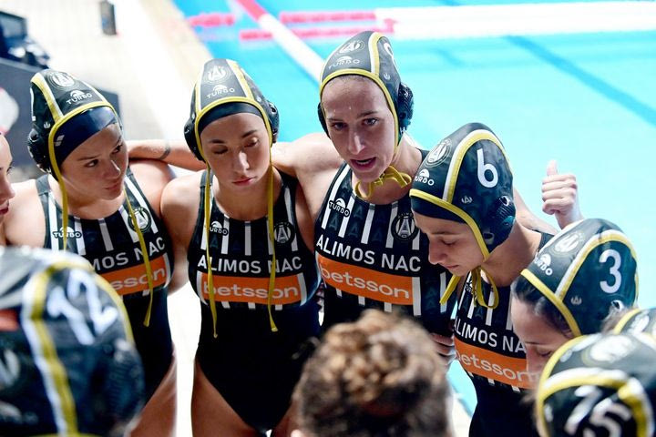 Ντουναουιβάρος – Άλιμος Betsson 19-14: Ήττα στην 2η αγωνιστική της φάσης των 16 του Champions League πόλο γυναικών