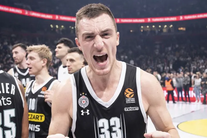 Άρης Betsson, μεταγραφές: Βρίσκεται πολύ κοντά σε συμφωνία με τον Άντζουσιτς