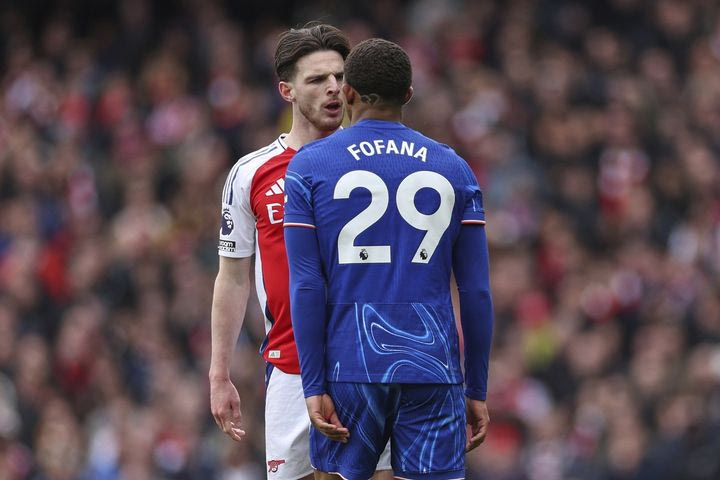 Αθλητικές μεταδόσεις: Πού θα δείτε τα Τσέλσι – Άρσεναλ, Ρόμα – Νάπολι και τις Ρεάλ, Λίβερπουλ και Γιουνάιτεντ