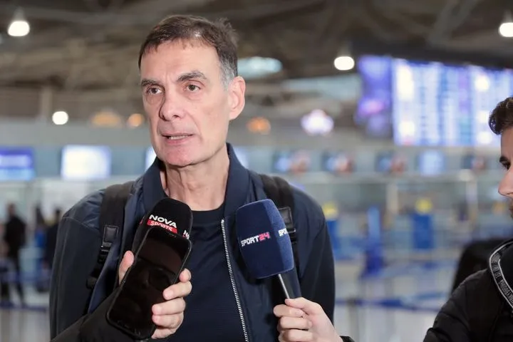 Μπαρτζώκας: “Με ευχαριστεί που έχω μείνει τόσα χρόνια στον Ολυμπιακό, σημαίνει ότι οι διοικούντες μού έχουν εμπιστοσύνη”