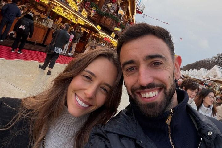 Μπρούνο Φερνάντες-Άνα Πίνιο: H 24ωρη απόδραση στο Παρίσι και μια selfie που έκλεψε την παράσταση