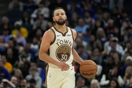 Τρίποντη ραψωδία από τους Καβαλίερς, ο Κάρι οδήγησε τους Γουόριορς