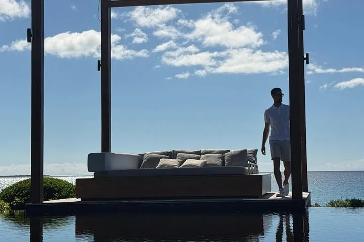 Νόβακ Τζόκοβιτς: Στιγμές απόλυτης χαλάρωσης στα εξωτικά νησιά Τερκς και Κάικος