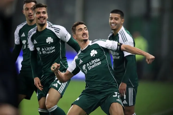 Ο Τζούριτσιτς με συρτό σουτ ισοφάρισε σε 2-2 για τον Παναθηναϊκό στο 90′