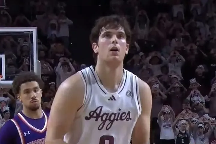 NCAA: Στα 10 τρίποντα σταμάτησε ο 22χρονος Ρουμπέν Ντομίνγκεζ