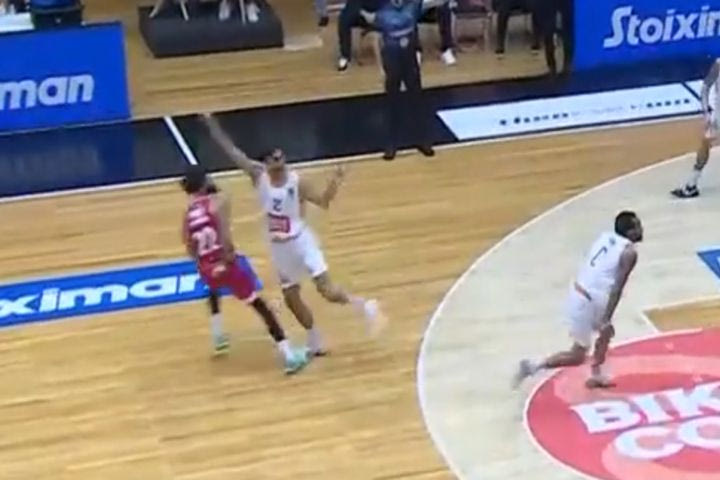 Ντόρσεϊ σε δαιμονιώδη φόρμα: Κρύο αίμα με τρίποντο από τα εννέα μέτρα κόντρα στον Προμηθέα