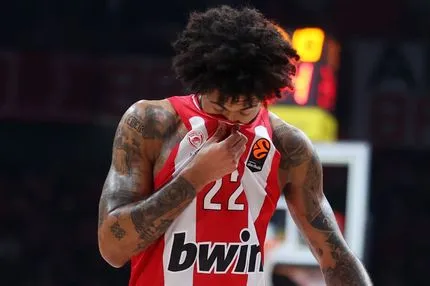 Ντόρσεϊ: "Πρώτα απ' όλα προσεύχομαι για τον Έβανς"