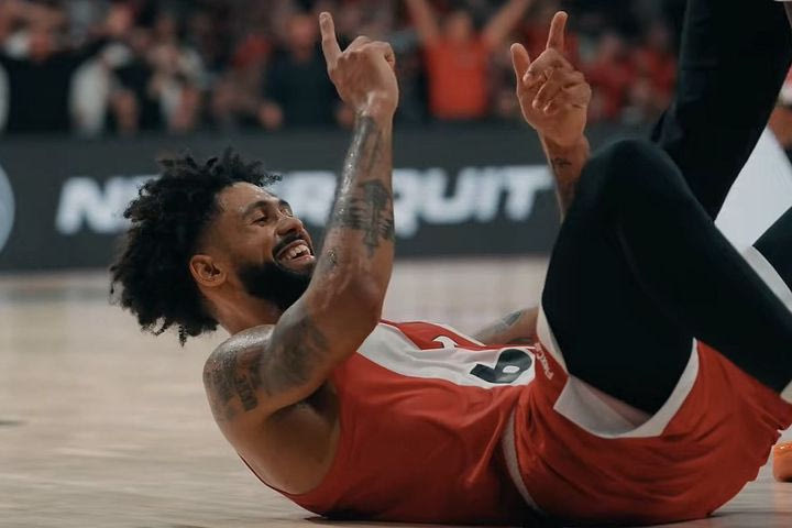 Το VIDEO του Ολυμπιακού για τη νίκη απέναντι στην Παρί: “Τα σκυλιά απελευθερώθηκαν”