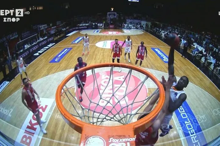 Εντυπωσιακό κάρφωμα του Κόλεμαν στο Προμηθέα – Ολυμπιακός