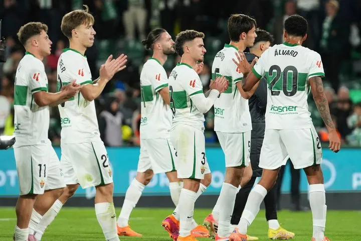 Παρολί Παρασκευής: Προτάσεις με Αξία και Ρυθμό