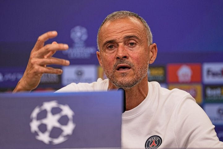 Ενρίκε: “Η Παρί Σεν Ζερμέν είναι όπως ο Σίνερ και ο Αλκαράθ, βελτιωνόμαστε χάρη στους αντιπάλους μας”