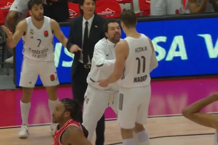 Ο Χεζόνια “κράσαρε” και με απίθανη γκάφα λίγο έλειψε να γονατίσει την Ρεάλ: “Πέσιμο” από Γιουλ και Καμπάσο στον Κροάτη