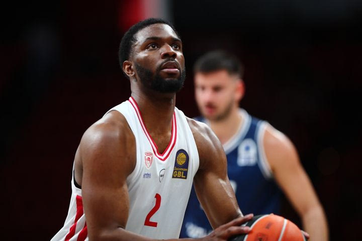 Τα καλύτερα από την 100άρα του Ολυμπιακού κόντρα στην Καρδίτσα και το ντεμπούτο του Κίναν Έβανς