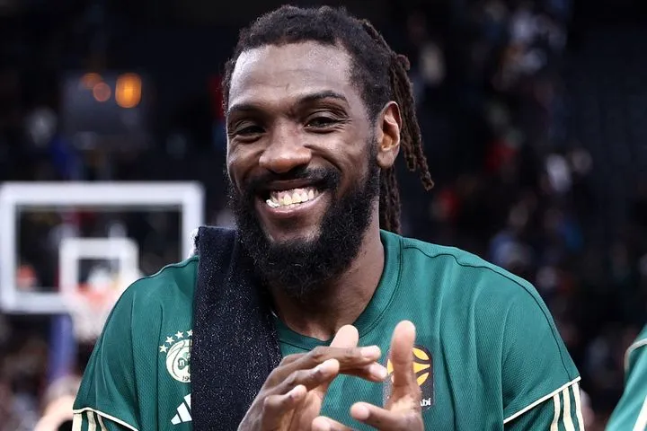 Παρί – Παναθηναϊκός AKTOR: Το απίθανο νούμερο του Φαρίντ, οι Σορτς – Σλούκας και το back screen στον Χουάντσο που κλείδωσε τη νίκη