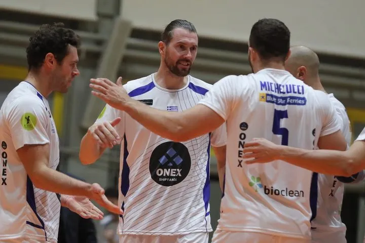 Φοίνικας Σύρου – Νορντένσκοφ 3-0: Αποφασιστικό βήμα πρόκρισης από τους Νησιώτες στους 32 του CEV Challenge Cup