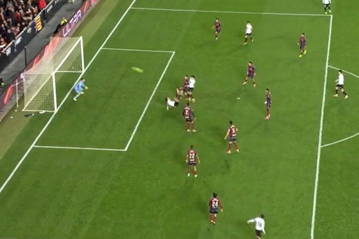 Βαλένθια – Λεβάντε 1-0: Η ομάδα του Κορμπεράν πήρε το τοπικό ντέρμπι με ασύλληπτο γκολ του Ντούρο