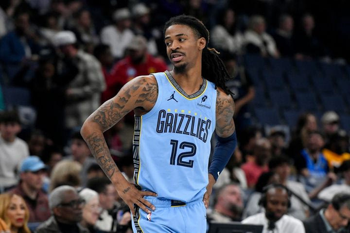 Οι Γκρίζλις τιμώρησαν τον Τζα Μοράντ με μία αγωνιστική: Τόσο θα του κοστίσει