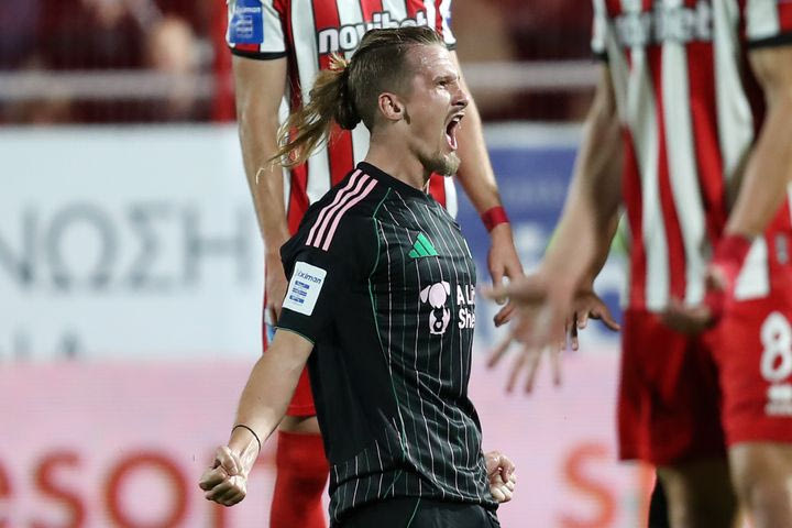 Πανσερραϊκός – Παναθηναϊκός 0-3: Οι πράσινοι καθάρισαν σε μισή ώρα τους γηπεδούχους με τον Γέντβαϊ να βάζει το γκολ της χρονιάς