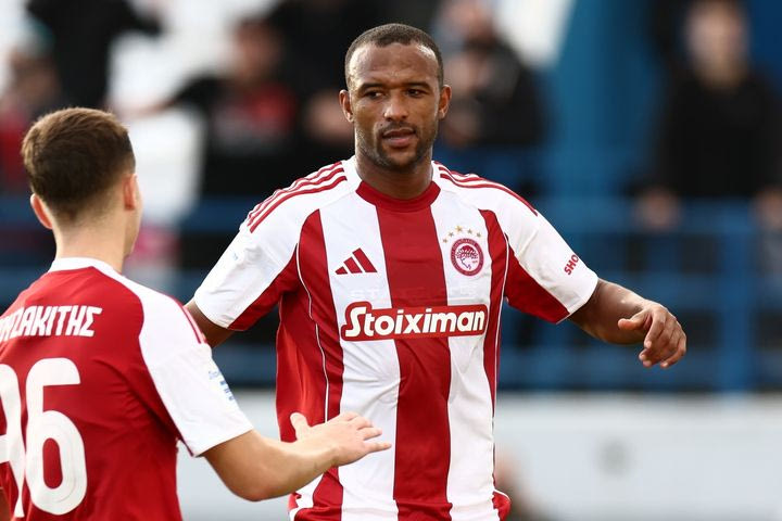 Ο Ελ Κααμπί εκτέλεσε το πέναλτι και νίκησε ξανά τον Ραμίρες για το 1-3 του Ολυμπιακού