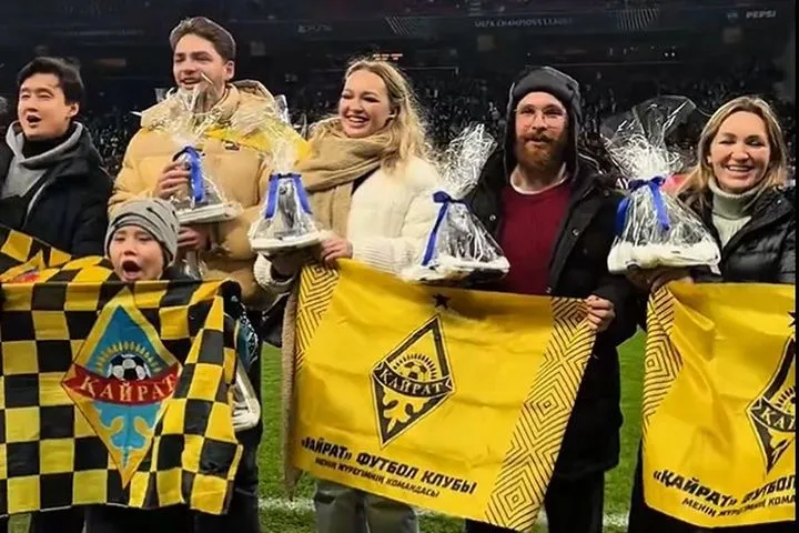 Champions League: Η Κοπεγχάγη γέμισε δώρα τους 10 οπαδούς της Καϊράτ που ταξίδεψαν στη Δανία