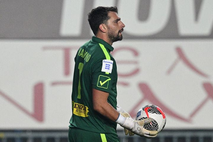Καπίνο: Man of the match ο Έλληνας κίπερ, στη νίκη της Βίντερτουρ απέναντι στην Σερβέτ